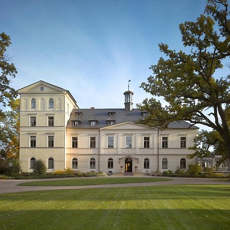 Chateau Mcely Esterno foto
