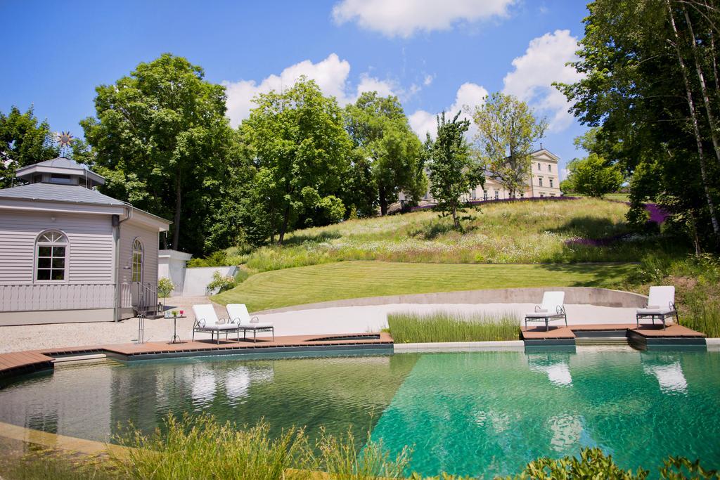 Chateau Mcely Esterno foto