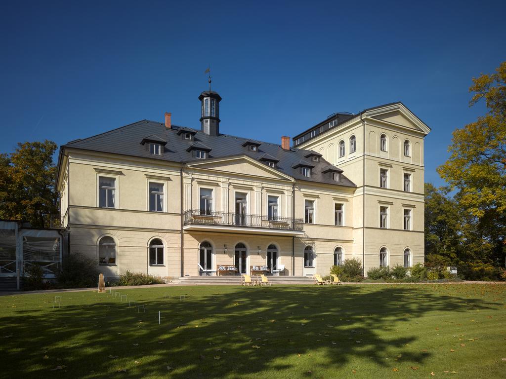 Chateau Mcely Esterno foto